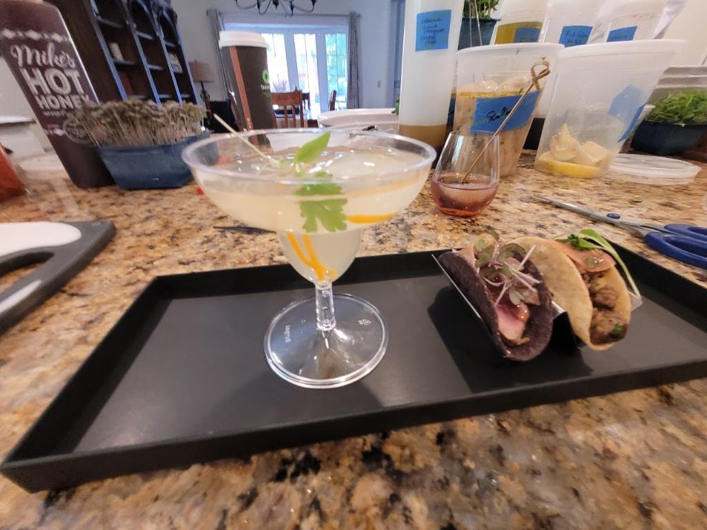 Margarita cocktail with tacos