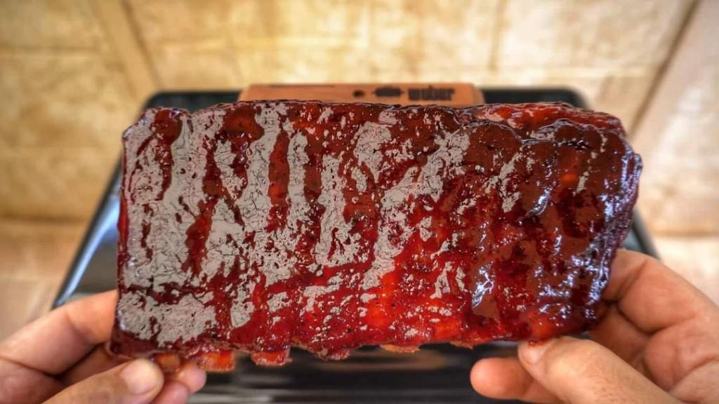 Johnny and June glazed barbecue ribs