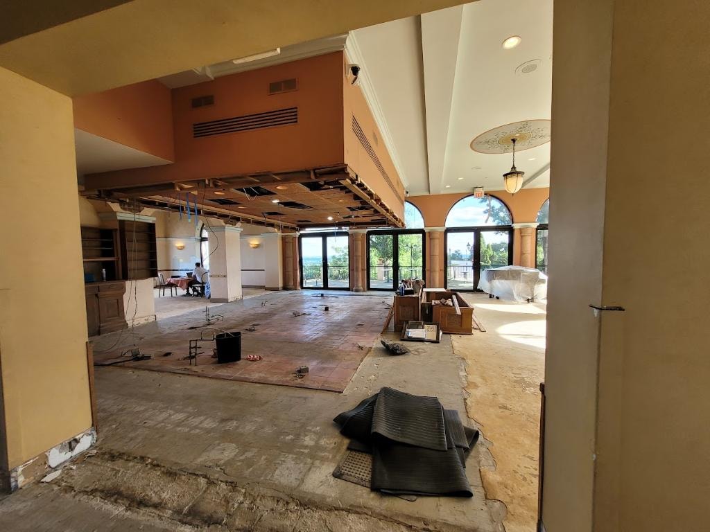 The Highlawn — interior