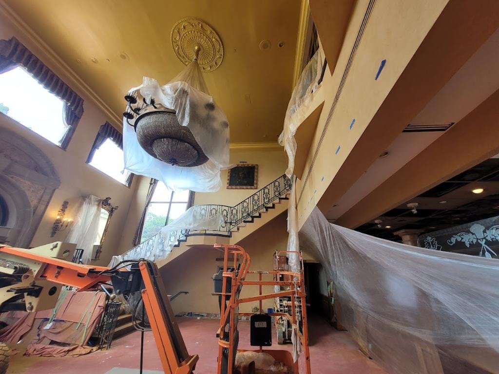The Highlawn — space